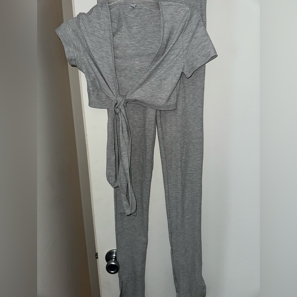 Womens Grey Pants Set. Size Small.